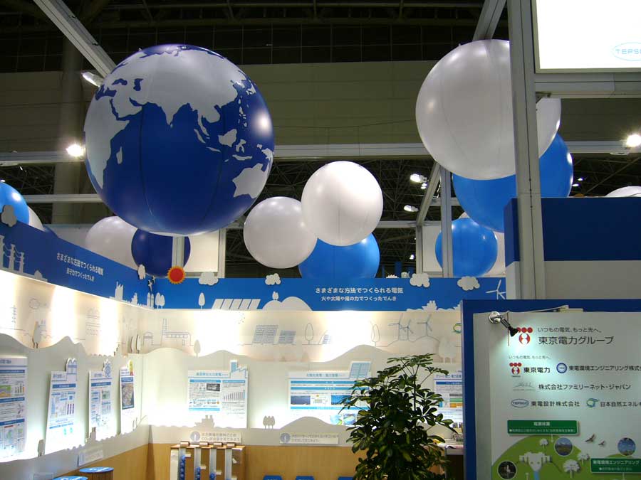 展示会ブースバルーン装飾施工例