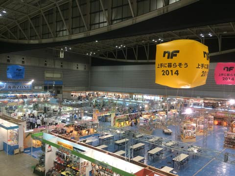 展示会ブース風船装飾施工例